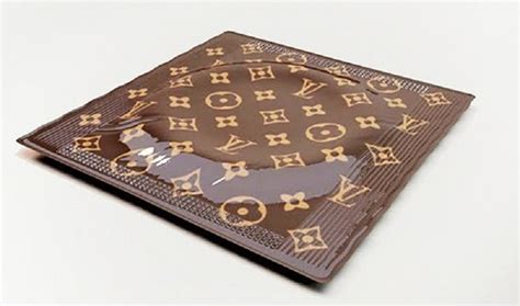 capote de luxe louis vuitton prix